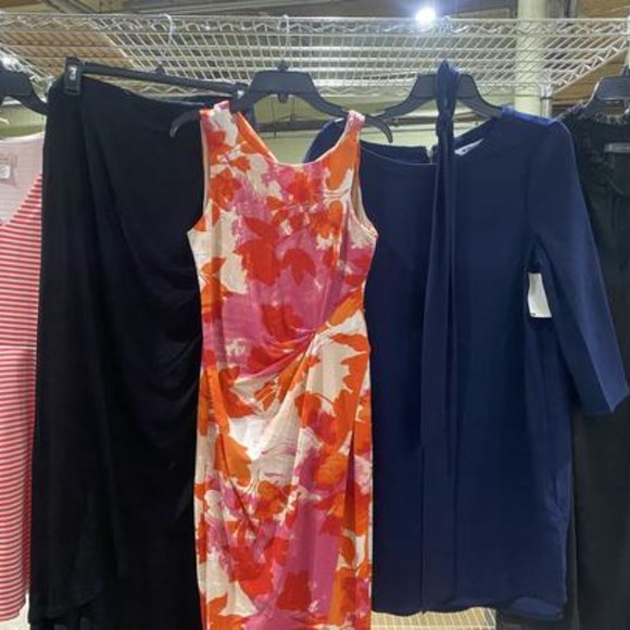 Mystery Box Women's Clothing - Picture 4 of 11